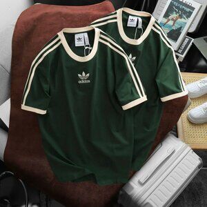 Adidas Classics Original 3 Stripes Tee Shirt Trefoil Retro Men Green Vanilla